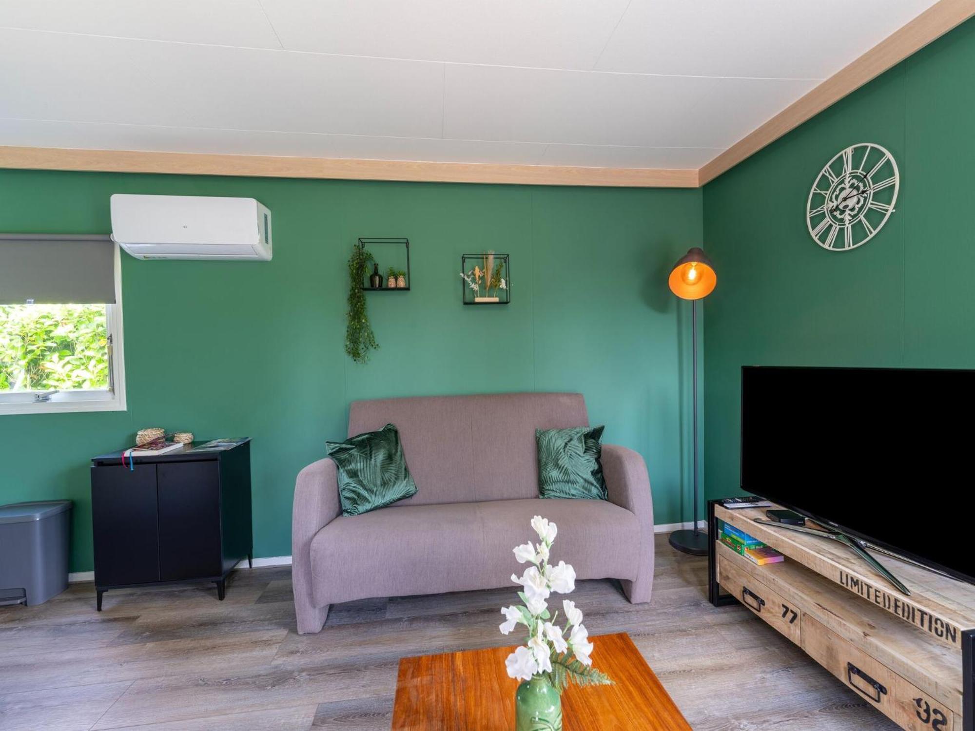 Cozy Chalet In Stegeren With A Terrace Экстерьер фото