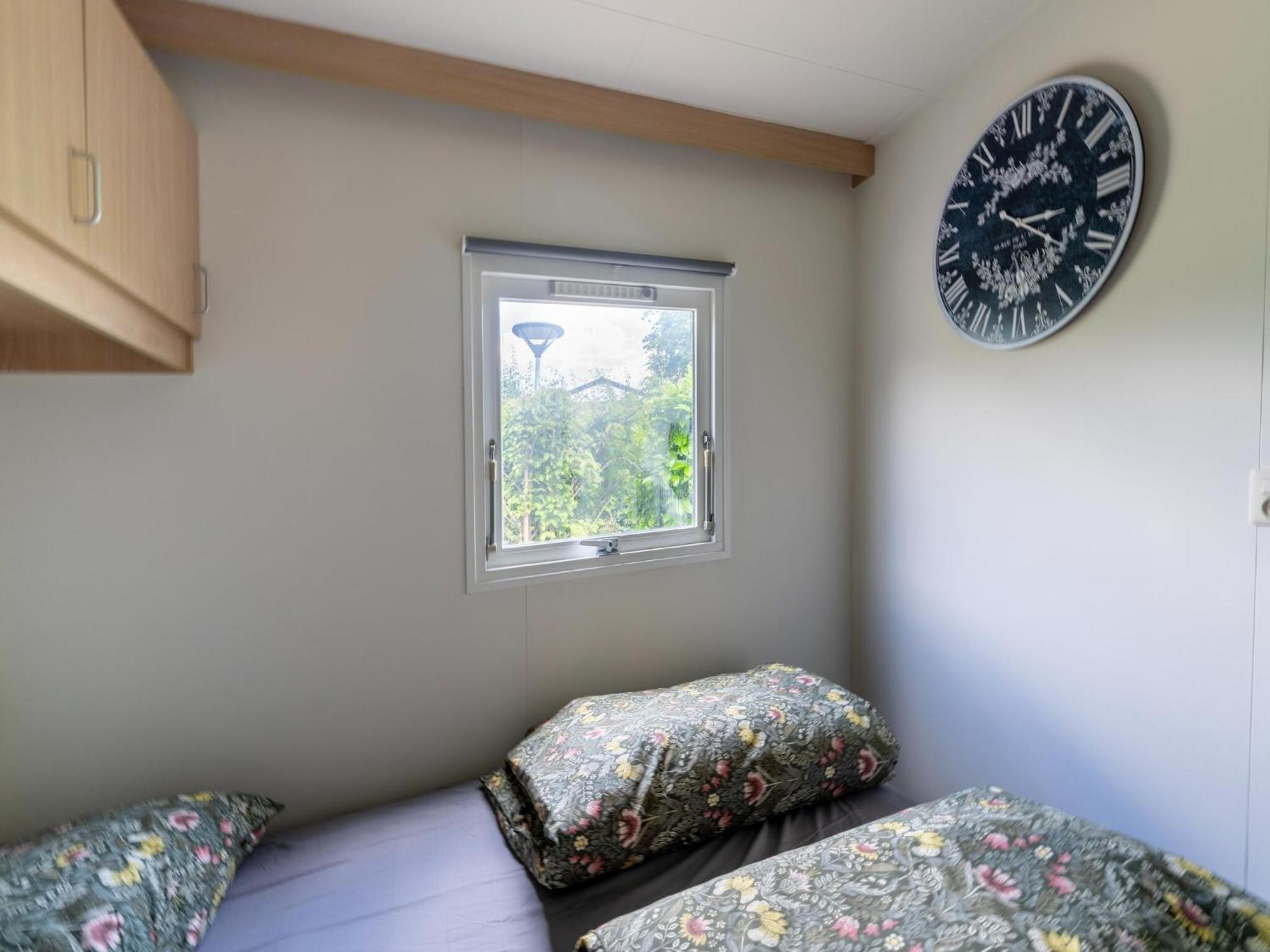Cozy Chalet In Stegeren With A Terrace Экстерьер фото