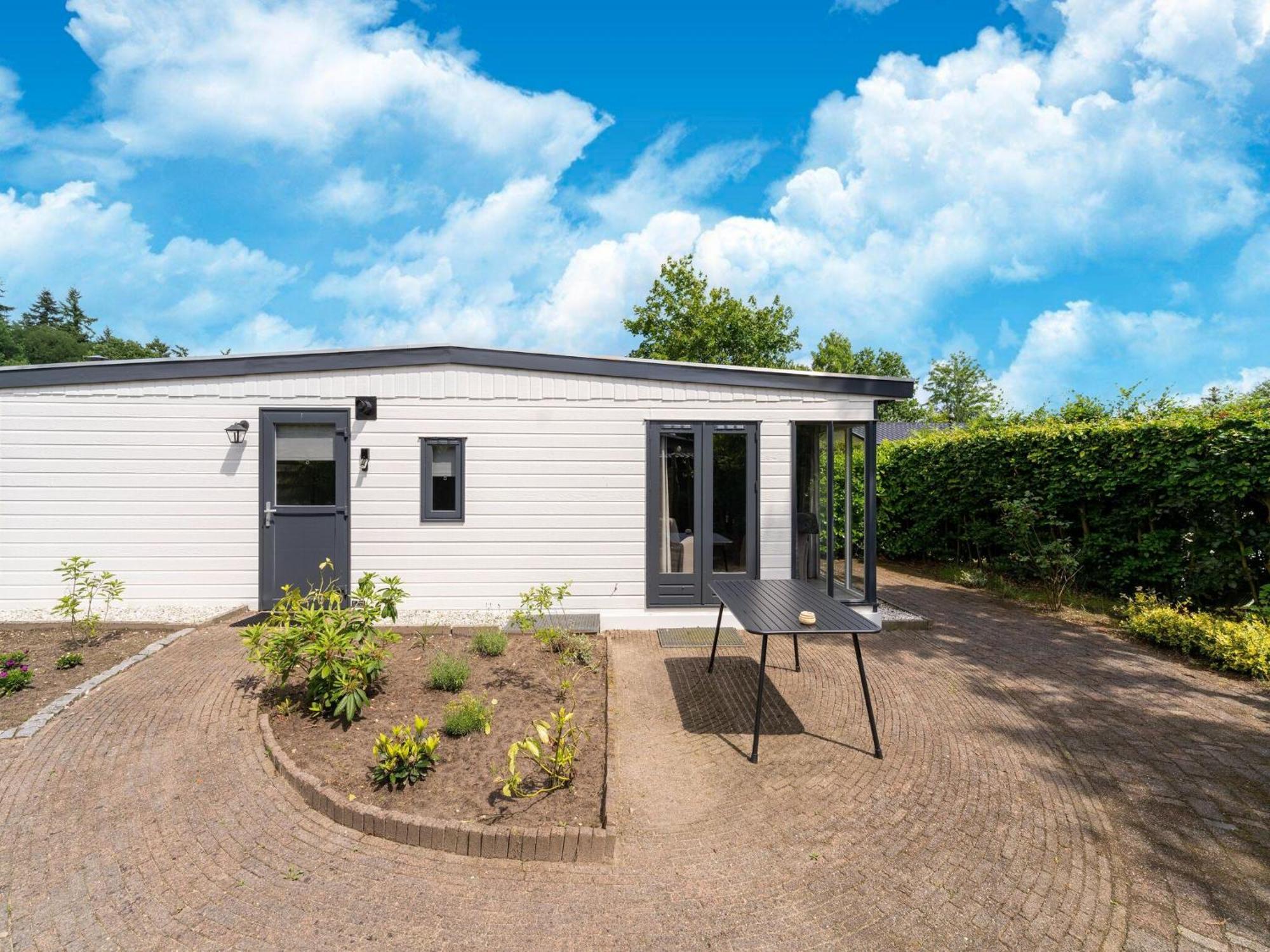 Cozy Chalet In Stegeren With A Terrace Экстерьер фото